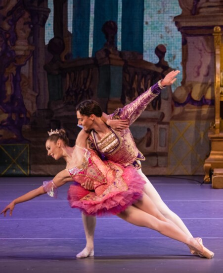 Photo:  Otto Kitsinger   Dancers: Jessica Sulikowski and Graham Gobeille