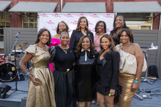 National President Darlene Whittington (center, bottom row) with Southeastern Region Leadership and Atlanta Chapter Preesident and BLBT7 Chairs