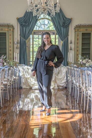 Amali Elabed spearheads Piccolo's catering services for weddings, parties, corporate events and special occasions.