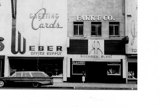 Farr's storefront 1956