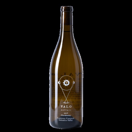 Chardonnay -  2016 Old and New World sensibilities blend to create this crisp yet subtly toasty Chardonnay