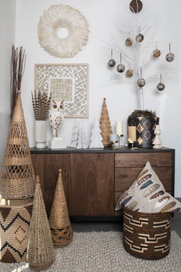 Unique baskets add texture to this neutral color palette and can be mixed with other design elements in your home for a creative and festive holiday theme. 