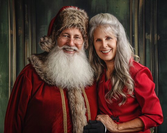 Marvin and Lisa Jones as Santa and Mrs. Claus
