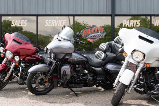 Harley Davidson Touring cylces available in different models. 