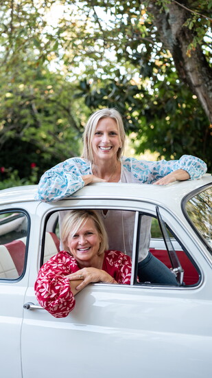 Founders Lina Dickinson & Melanie Bolin 