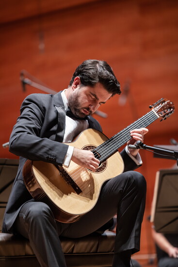Rafael Aguirre
