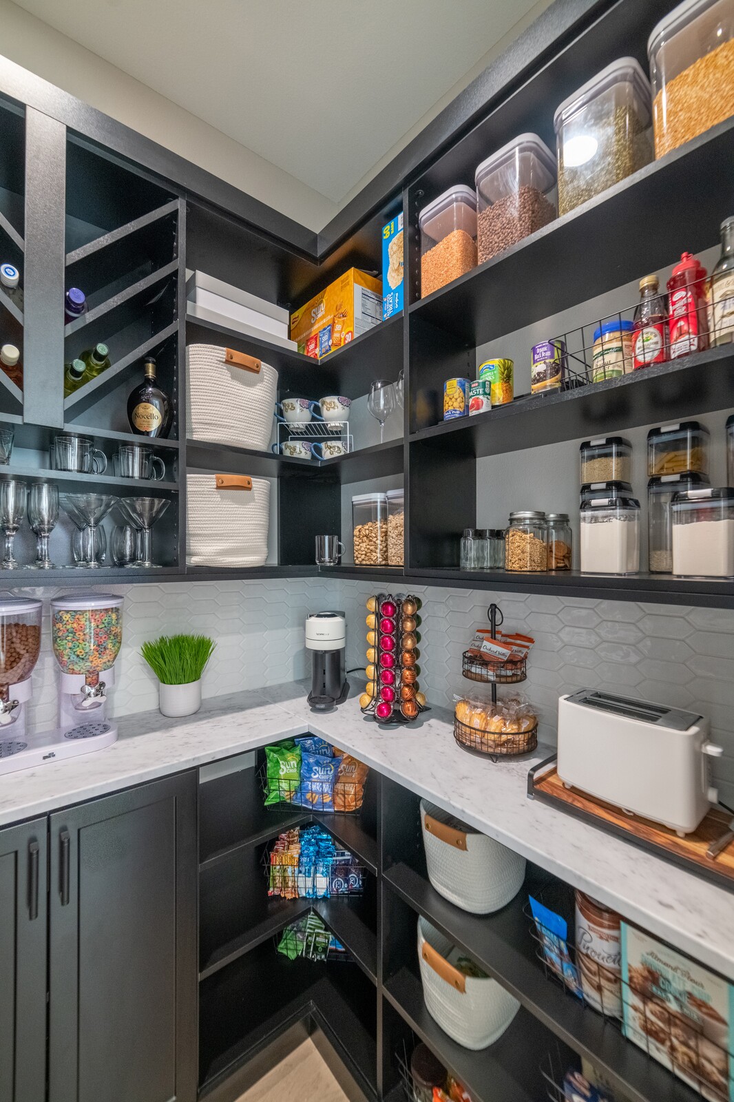 Paradise Closets and Storage, Pantry Storage