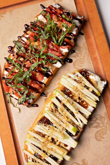 With its own pizza oven and house-made dough, Biaggi’s offers familiar favorites alongside new flavors.