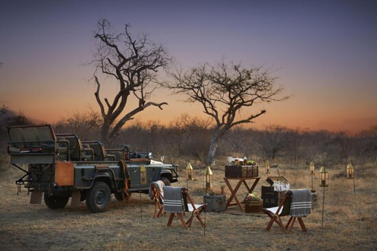 A signature pleasure of safari travel is enjoying an alfresco bite while surrounded by Africa’s glorious natural scenery. 