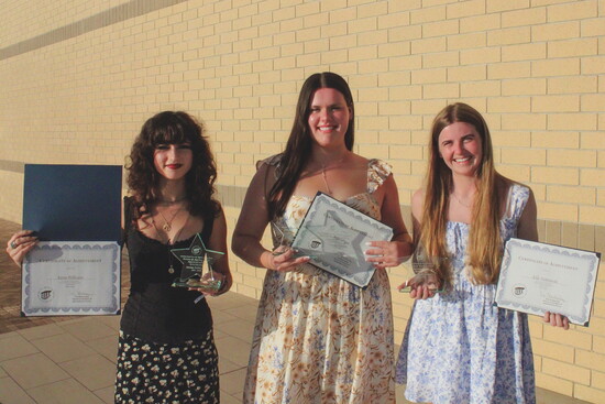 The inaugural Bonnie B. Hartley, Ph.D. Apprentice Scholarship recipients (L-R): Siena Pellicano, Seger Zagst, and Ella Piotrowski. (Photo by Joel Smith)