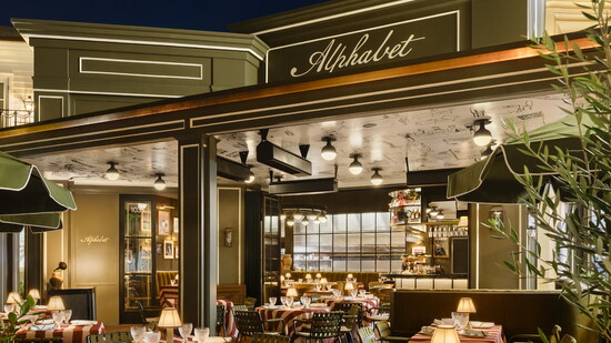 Alphabet Bar & Grill at Palisades Village