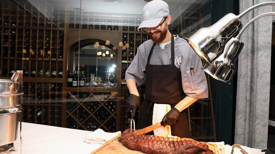 The banquet at Highlands School's Big Event fundraiser. Photo Credit: MidAtlantic Photographic LLC