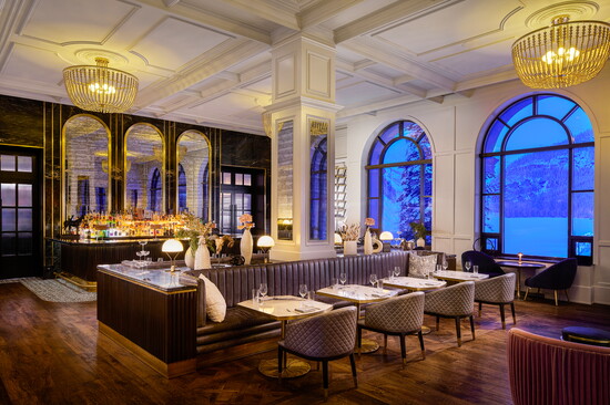Fairview Bar and Restaurant at Fairmont Chateau Lake Louise