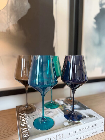 We LOVE these wine glasses from White Willow