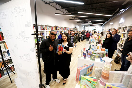 SNL Kenan Thompson and Sophia Maoli, oner of Chapter One Book Store