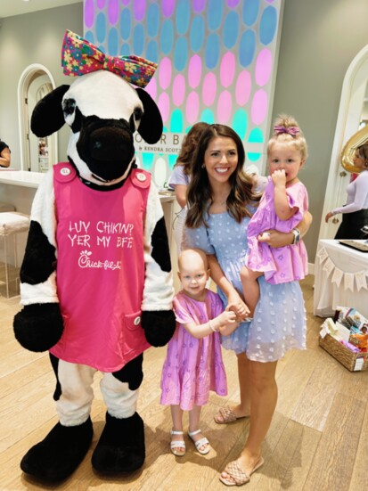 Olivia with mom (Breanna) and sister (Stella)