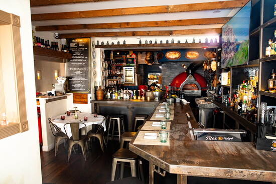 Interior of Trattoria da Vittorio