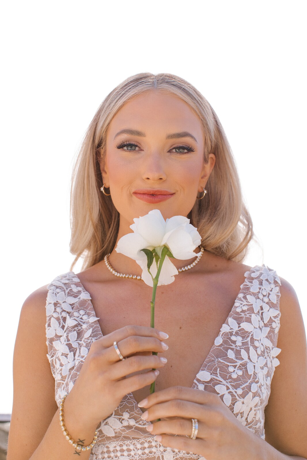 Kendra Scott launches new memoir and bridal collection with a Texas  influencer