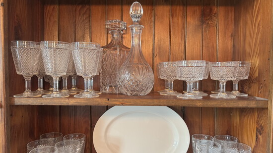 New or old, drinkware adds charm and character to your table — perfect for entertaining with a touch of timeless elegance.