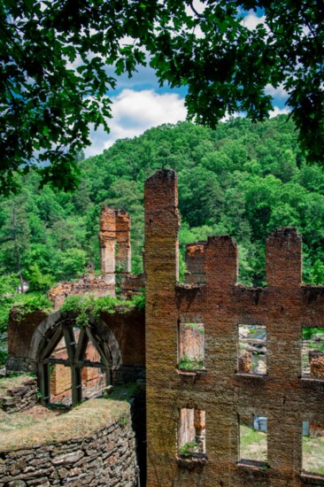 The ruins at Sweetwater Creek State Park.