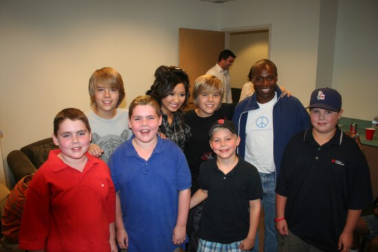 Seamus, Jake, Eamon, Chancey, (front row) with the cast of "Zack and Cody."