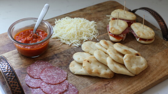 DIY Naan Lunchables