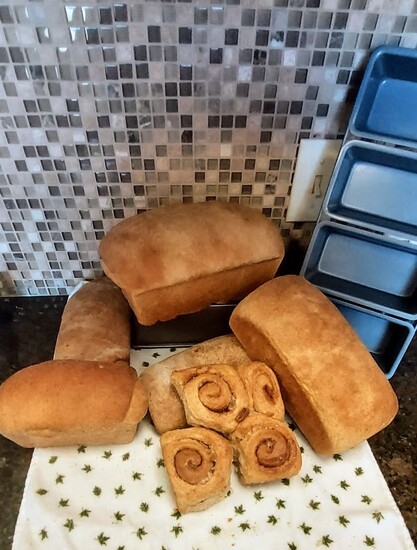 Agi's loaf bread, cinnamon bread and cinnamon rolls (PHOTOGRAPHY LINDSEY DAVIES)
