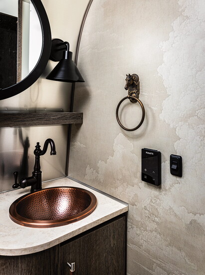 Warm materials bring a sense of home to life on the road.