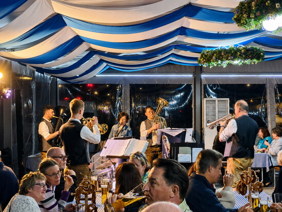The cruise began with a lively Bavarian-style Oktoberfest celebration in Vilshofen.