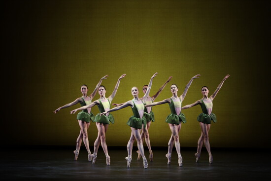 The Sarasota Ballet in Gemma Bond's “Panoramic Score” from Program Four. (Photo by Frank Atura).