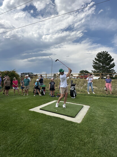 Joe Lee, Mike's brother