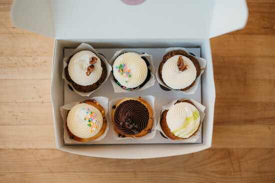 Happy little cupcakes at Woodstone in Trilith. Photo by Marie Claire Photography