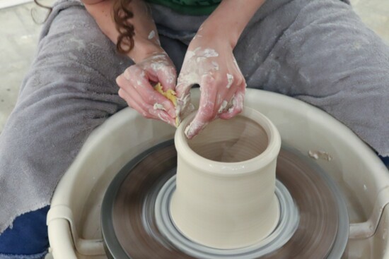 Wheelthrowing - Adult Ceramics Class
