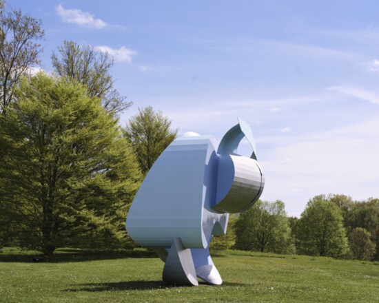 Arlene Shechet, Bea Blue, 2024. Courtesy of the Artist and Pace Gallery. Installation view of Arlene Shechet: Girl Group at Storm King art Center. Photo by Davi