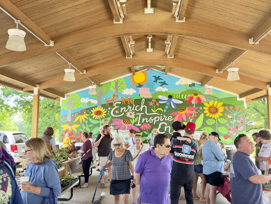 The final mural also makes an amazing backdrop for the Deerfield Farmer’s Market, which is held in the Pavilion every Saturday. 