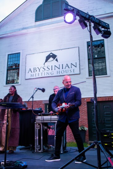 Daniel Bernard Roumain performs ECHOES in front of the Abyssinian Meeting House in May 2024 (Photo: Coco McCracken)