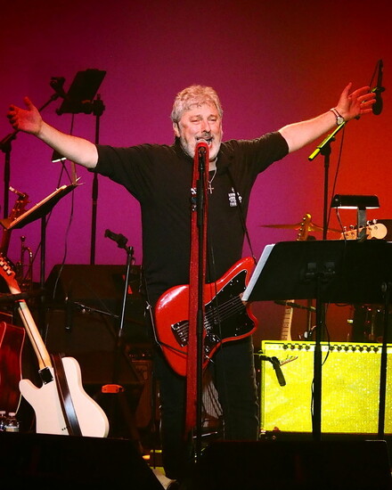 Bobby Bandiera about to wrap his arms around the world