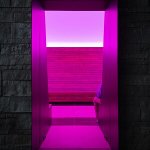 interior%20of%20james%20turrell%202%20green%20mountain%20falls%20skyspace%202022%20%20james%20turrell%20photo%20by%20jeff%20kearney%20tdc%20photography-300?v=1
