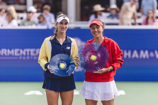 Champion Jessica Pegula and finalist McCartney Kessler.