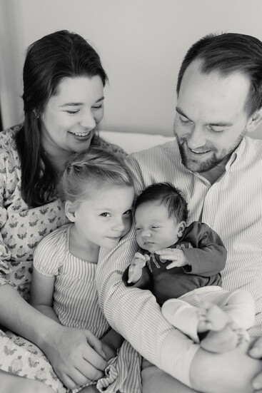 The Tomasco family: Ivy, Avery, Mila, and Navy.