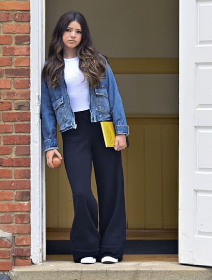 On Mary: Soldout NYC Tank; Amo Sally Denim Jacket; Black Pants.