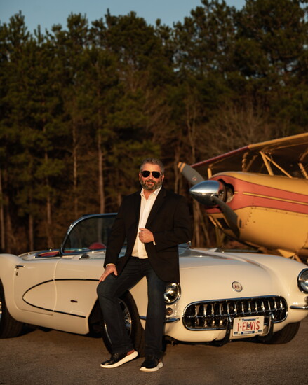 Vehicle courtesy of Daryl’s Auto Detailing Airplane Courtesy of Lone Star Aircraft Services