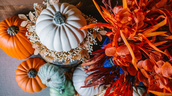 Featured image for Beautiful Entryways for Every Season