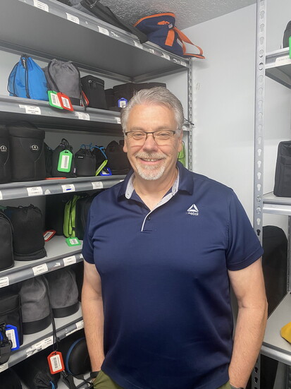 Mike Ash is a photographer and teacher of the craft. As general manager at Farr’s for over 35 years, he is a treasure trove of knowledge and expertise. 