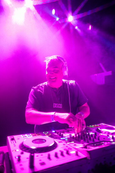 Daft Disko trusted Matt Kays to deliver its signature experience while adapting to a sold-out Aggie Theatre crowd. Ivy Bencheck Portraits