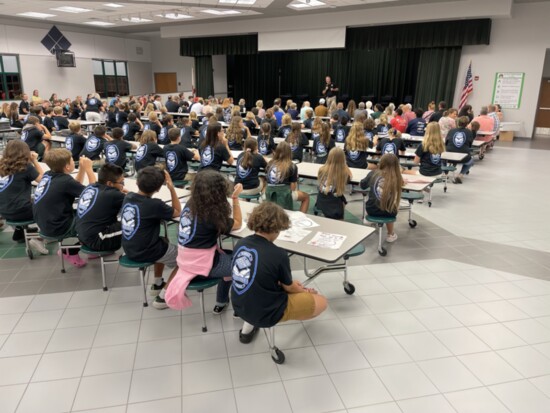 Hammett addresses Venice Elementary 5th graders as they graduate the Venice Police’s “ADVANCE” (Avoiding Drugs, Violence, and Negative Choices Early) program. 