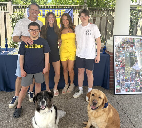 The Korth Family: dad Hunter, daughter Sydney, mom Kristy, son Finn, dogs Sami and Stogie, and son Chase Korth.