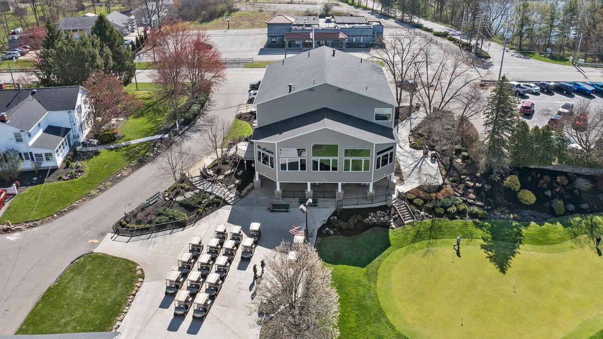 Beyond the Fairways at Bunker Hill - City Lifestyle