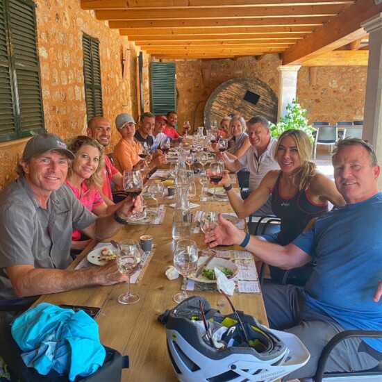 The group enjoying a Mallorcan picnic at Bodegas Angel.