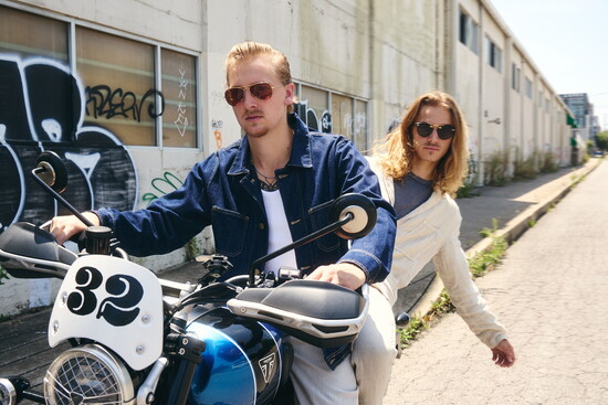 Denim Chore Coat: Road to Nowhere | Tank: John Varvatos | Linen Trouser: Closed